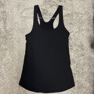 Lululemon black tank
